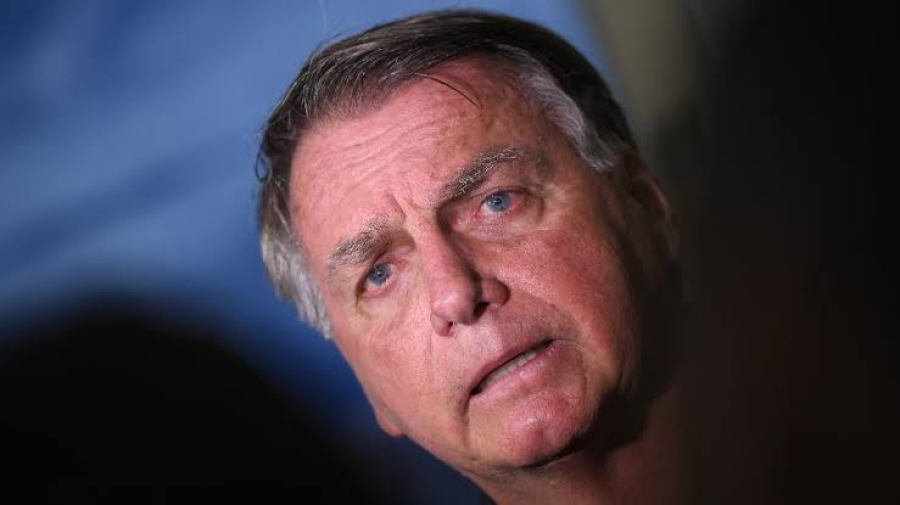 Bolsonaro não perdoa a estranha 
